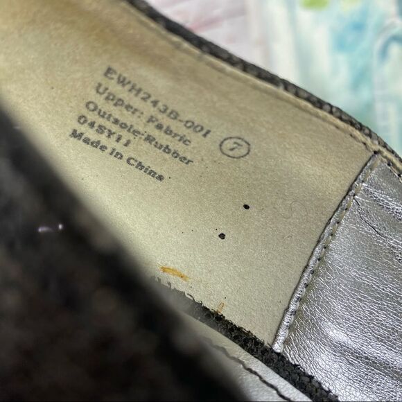 Dereon Metallic Glitter Platform Pumps Black 7 Stiletto - Picture 9 of 10